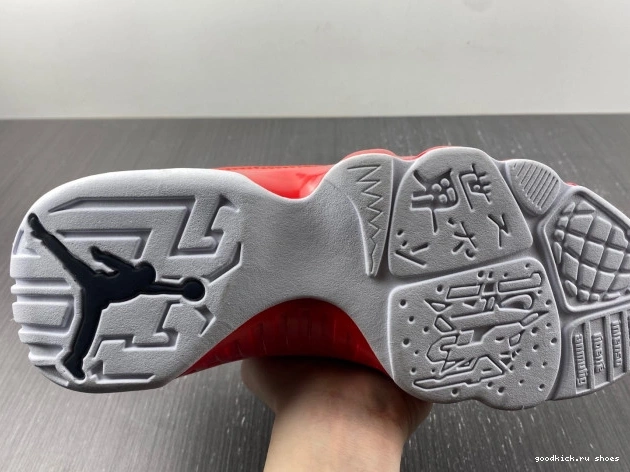 White Retro Air 302370-160 9 Red Gym Jordan 0717